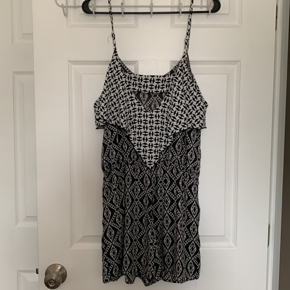 I.N. San Francisco Black and White Romper - Picture 2 of 6